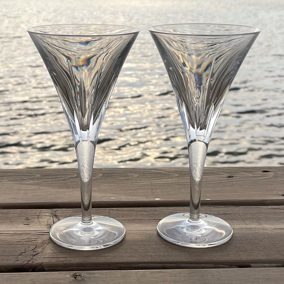 Waterford Set of Two London Pattern Crystal Wine Glasses Water Goblets - Picture 1 of 11